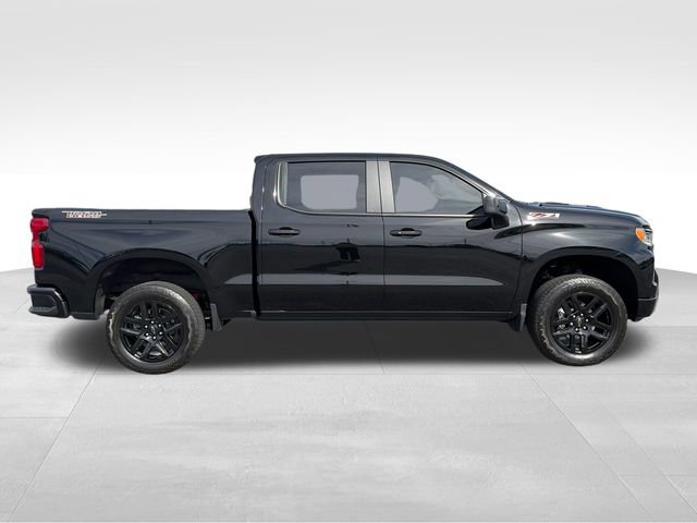 Used 2024 Chevrolet Silverado 1500 LT Trail Boss w/ Convenience Package II image 8