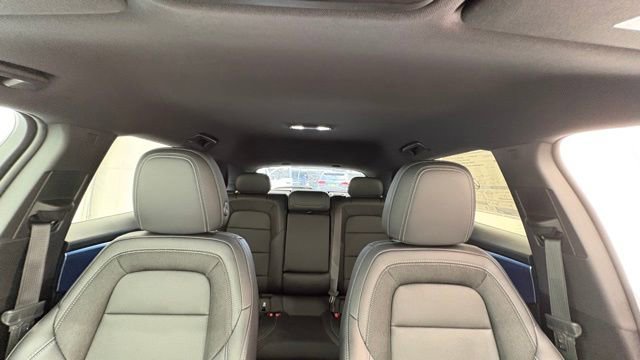 New 2026 Chevrolet Equinox EV LT FWD image 30
