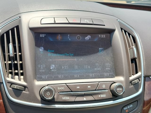 Used 2016 Buick Regal Premium FWD image 25