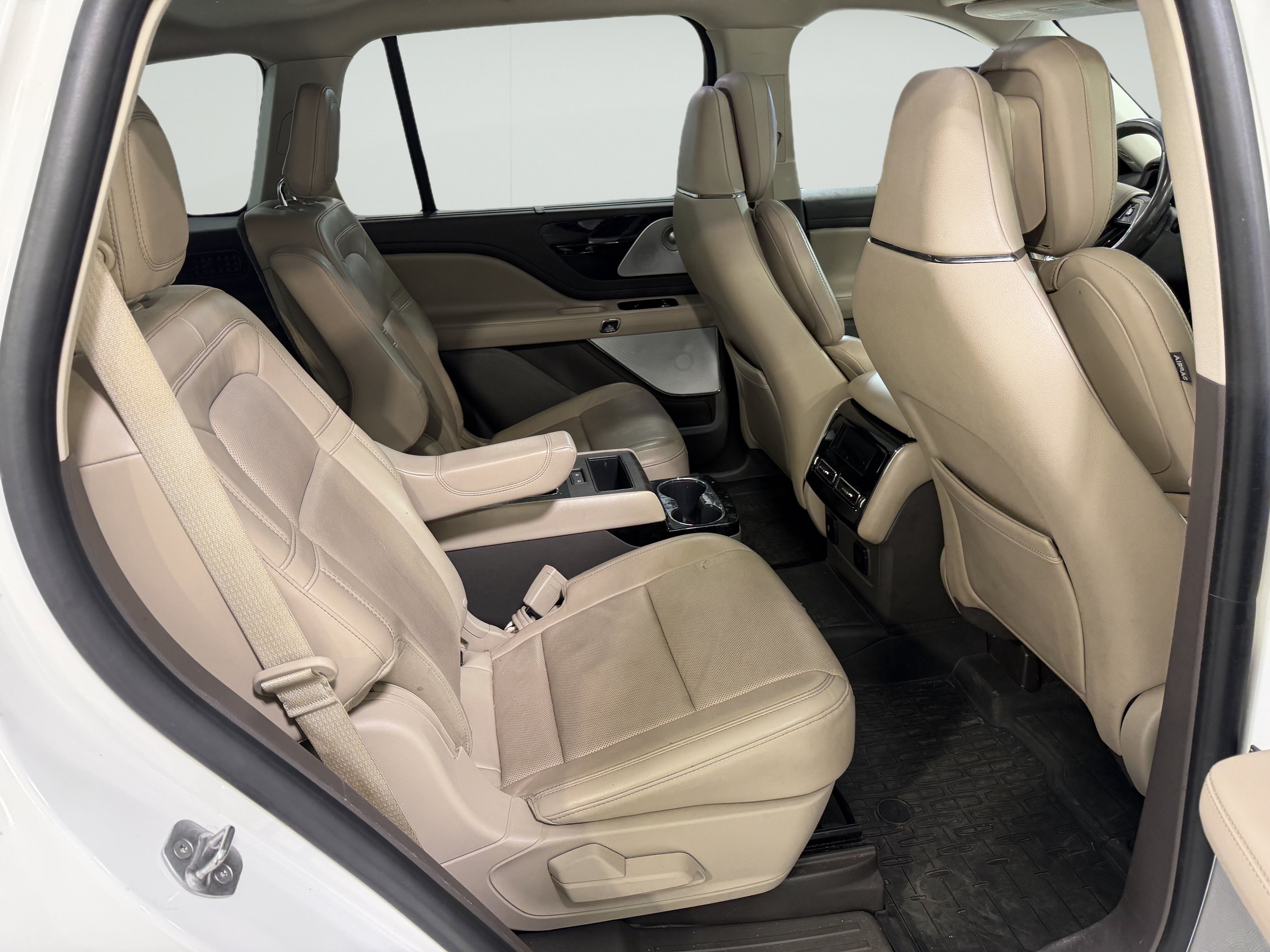 Used 2020 Lincoln Aviator Reserve w/ Equipment Group 202A AWD/4WD image 14