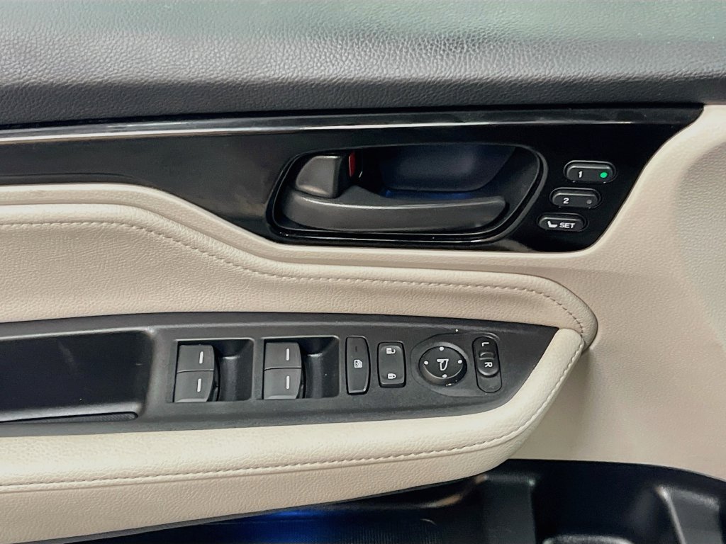 Used 2026 Honda Odyssey Touring image 18