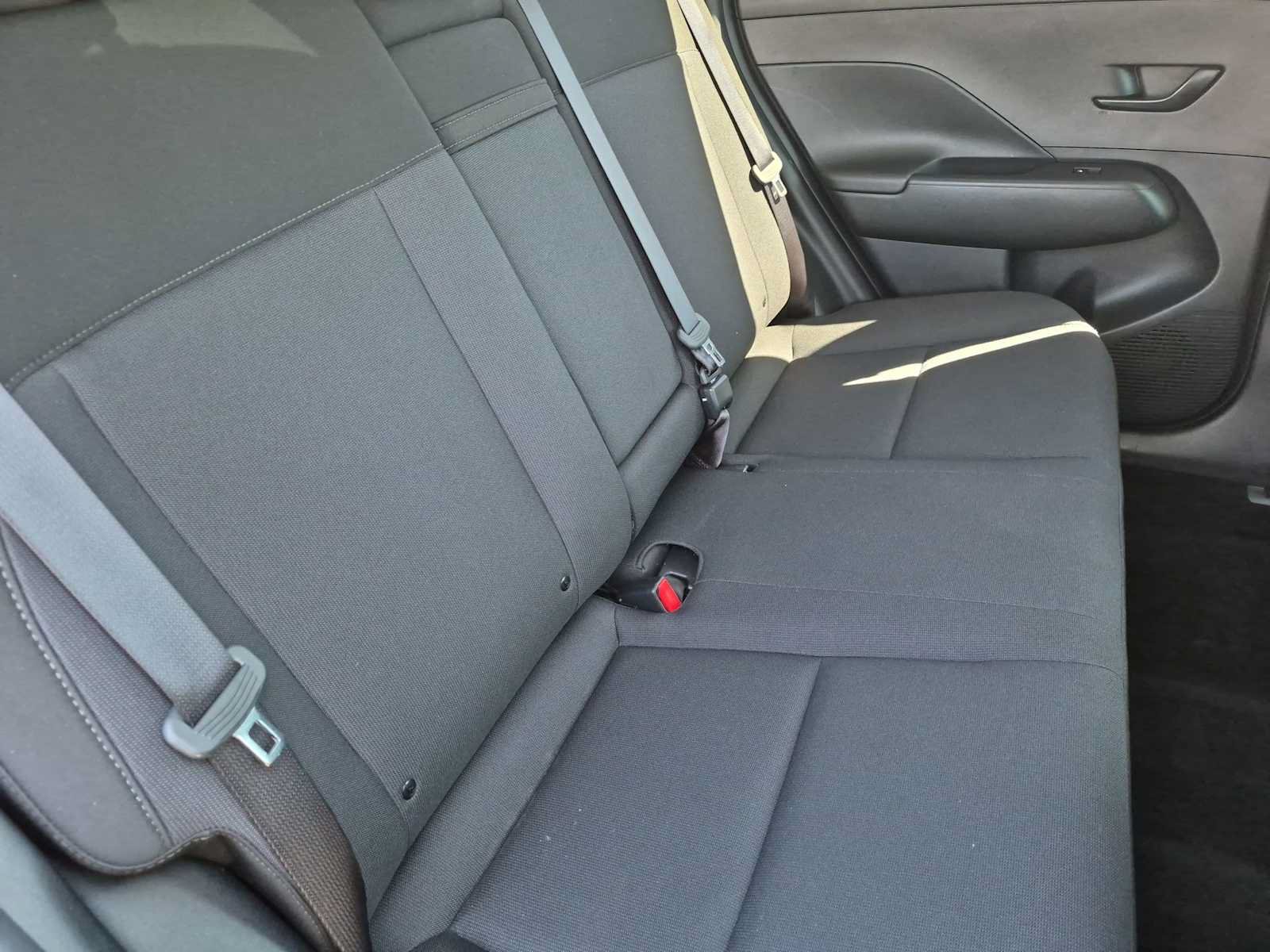 Certified 2025 Hyundai Kona SEL AWD/4WD image 20