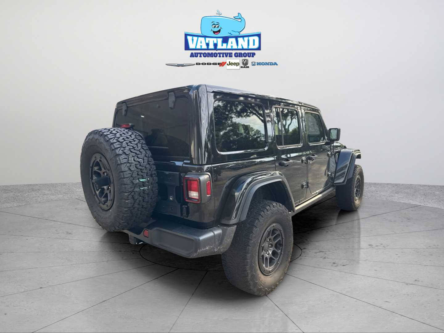 Used 2023 Jeep Wrangler Unlimited Sport w/ Xtreme 35 Tire Package AWD/4WD image 5