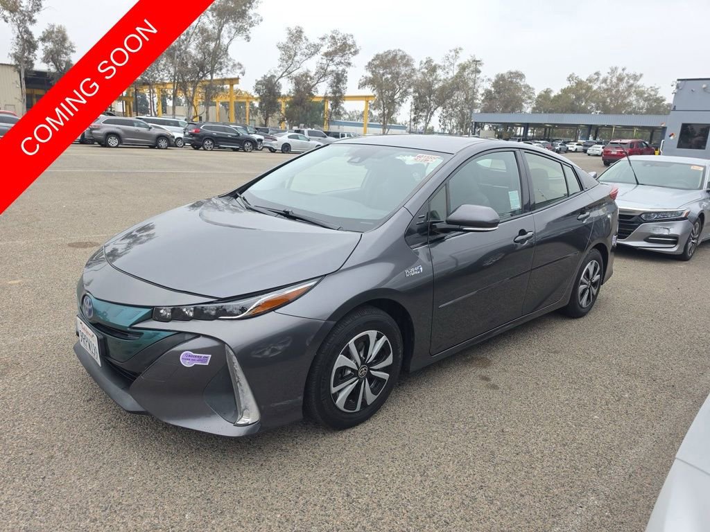 Used 2018 Toyota Prius Prime Plus FWD image 2
