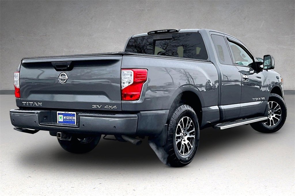 Used 2020 Nissan Titan SV w/ SV Convenience Package image 6