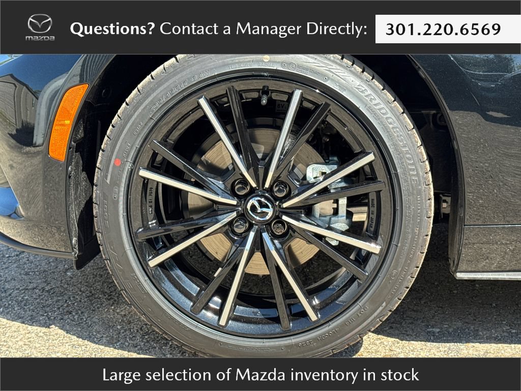 New 2026 MAZDA MX-5 Miata RF Grand Touring w/ Appearance Package RWD image 5