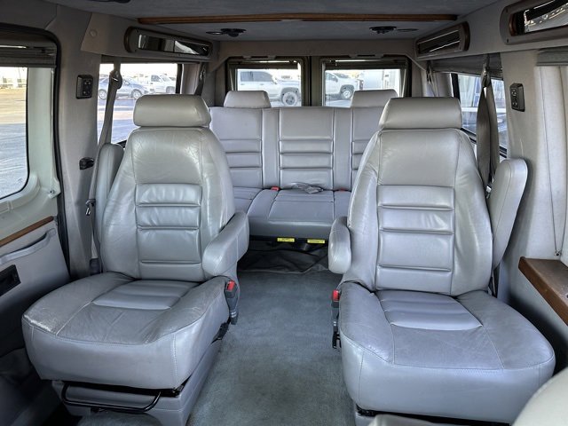 Used 2004 Ford E-150 and Econoline 150 image 27