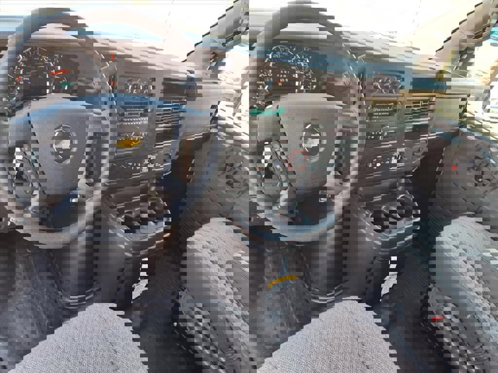 New 2025 Chevrolet Express 3500 w/ Power Convenience Package image 7