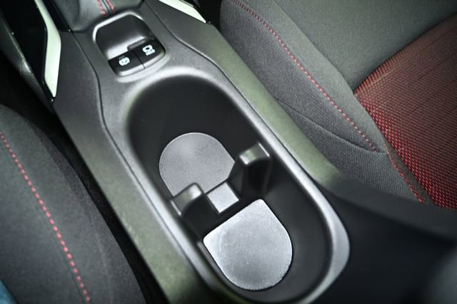 Used 2024 Toyota Corolla Cross AWD Hybrid w/ Moonroof Package image 29