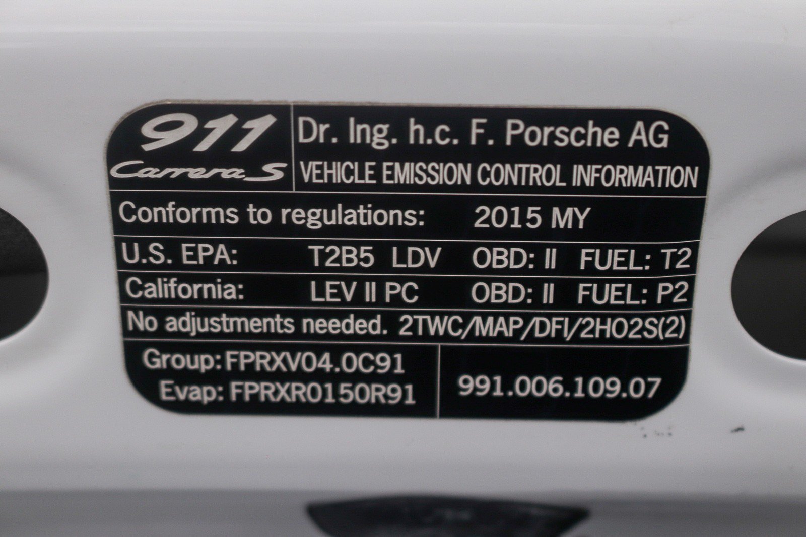 Used 2015 Porsche 911 Carrera 4S AWD/4WD image 42