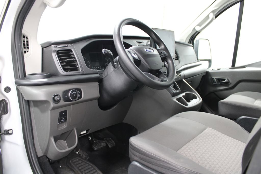 Used 2022 Ford Transit 350 XLT image 22