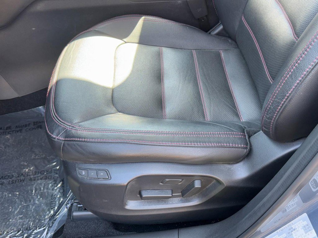 Used 2023 MAZDA CX-5 Carbon Edition image 23