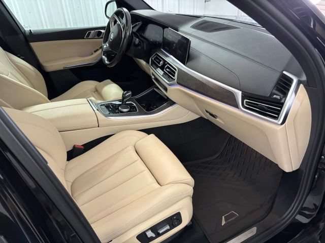 Used 2022 BMW X5 sDrive40i w/ Premium Package RWD image 27