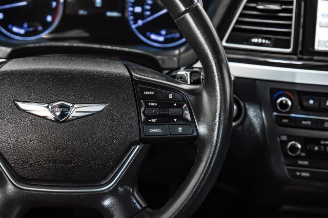 Used 2017 Genesis G80 3.8 image 15