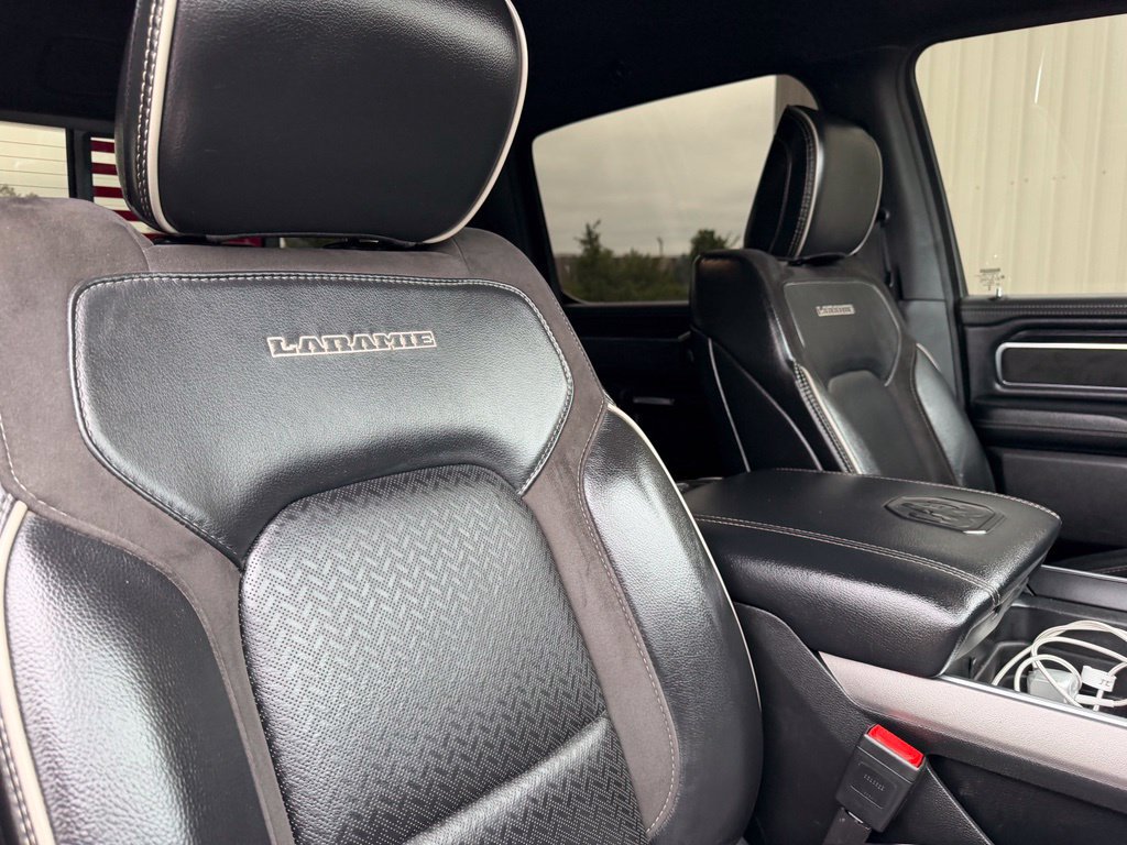 Used 2024 RAM 1500 Laramie AWD/4WD image 19