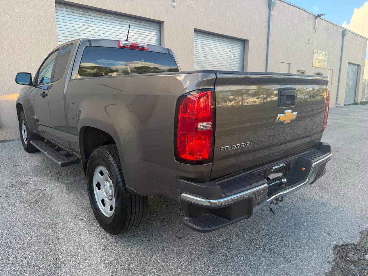 Used 2016 Chevrolet Colorado W/T w/ WT Convenience Package RWD image 6
