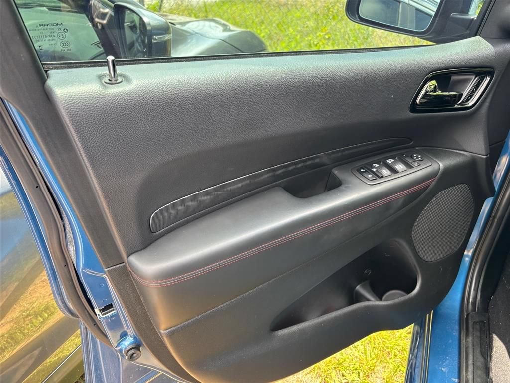 Used 2023 Dodge Durango GT RWD image 18