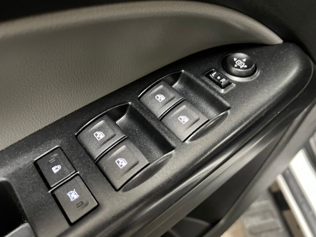 Used 2020 Chevrolet Colorado W/T w/ Custom Special Edition image 14