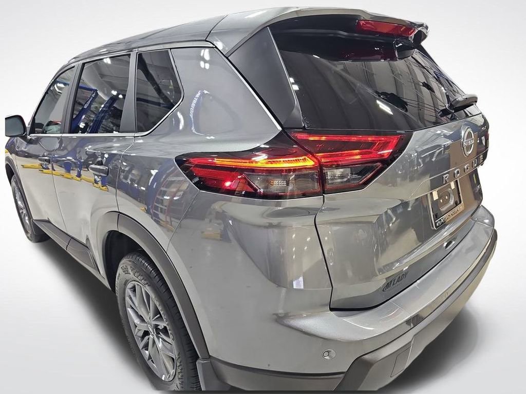 Used 2026 Nissan Rogue S image 24