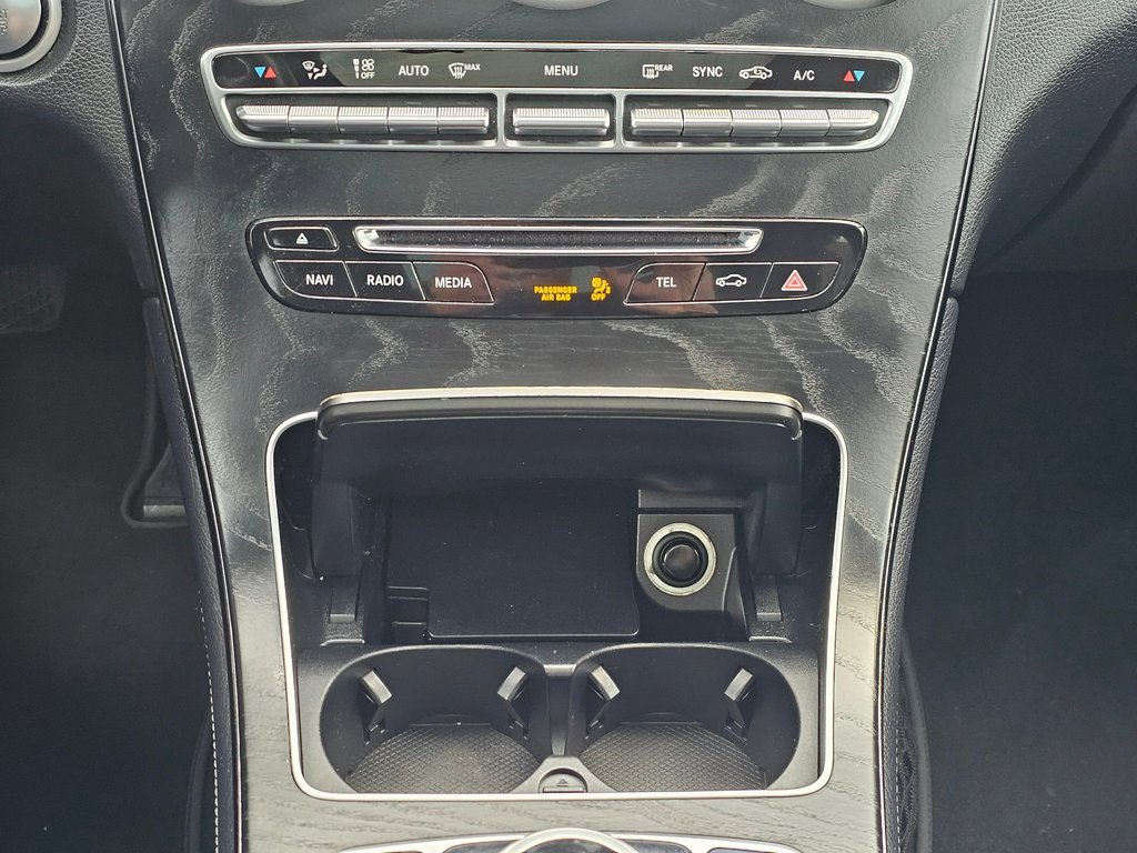 Used 2018 Mercedes-Benz GLC 300 4MATIC image 16