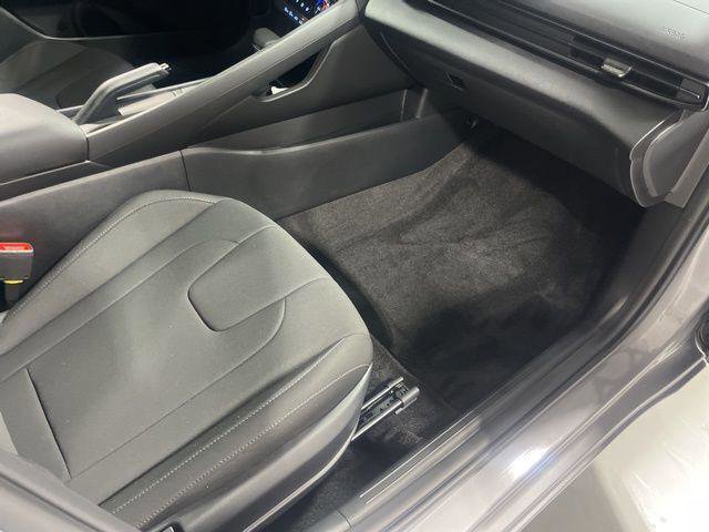 New 2026 Hyundai Elantra Sport image 21