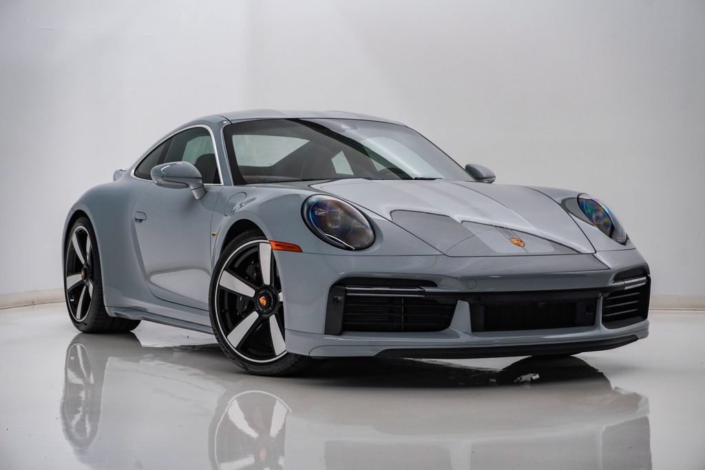 Used 2023 Porsche 911 Sport Classic RWD image 8