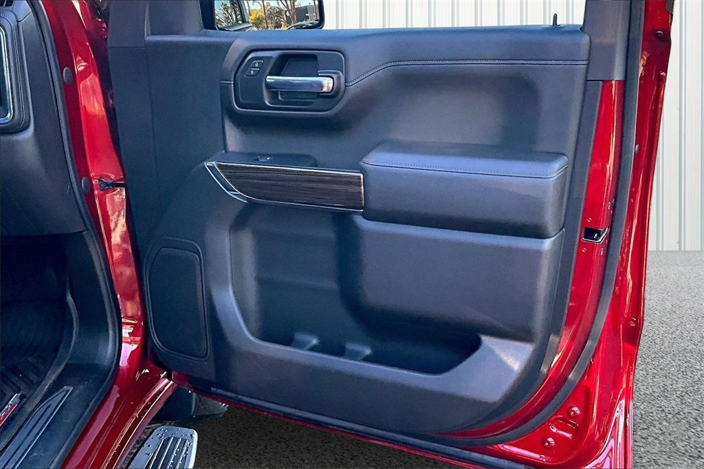 Used 2021 Chevrolet Silverado 1500 RST image 18