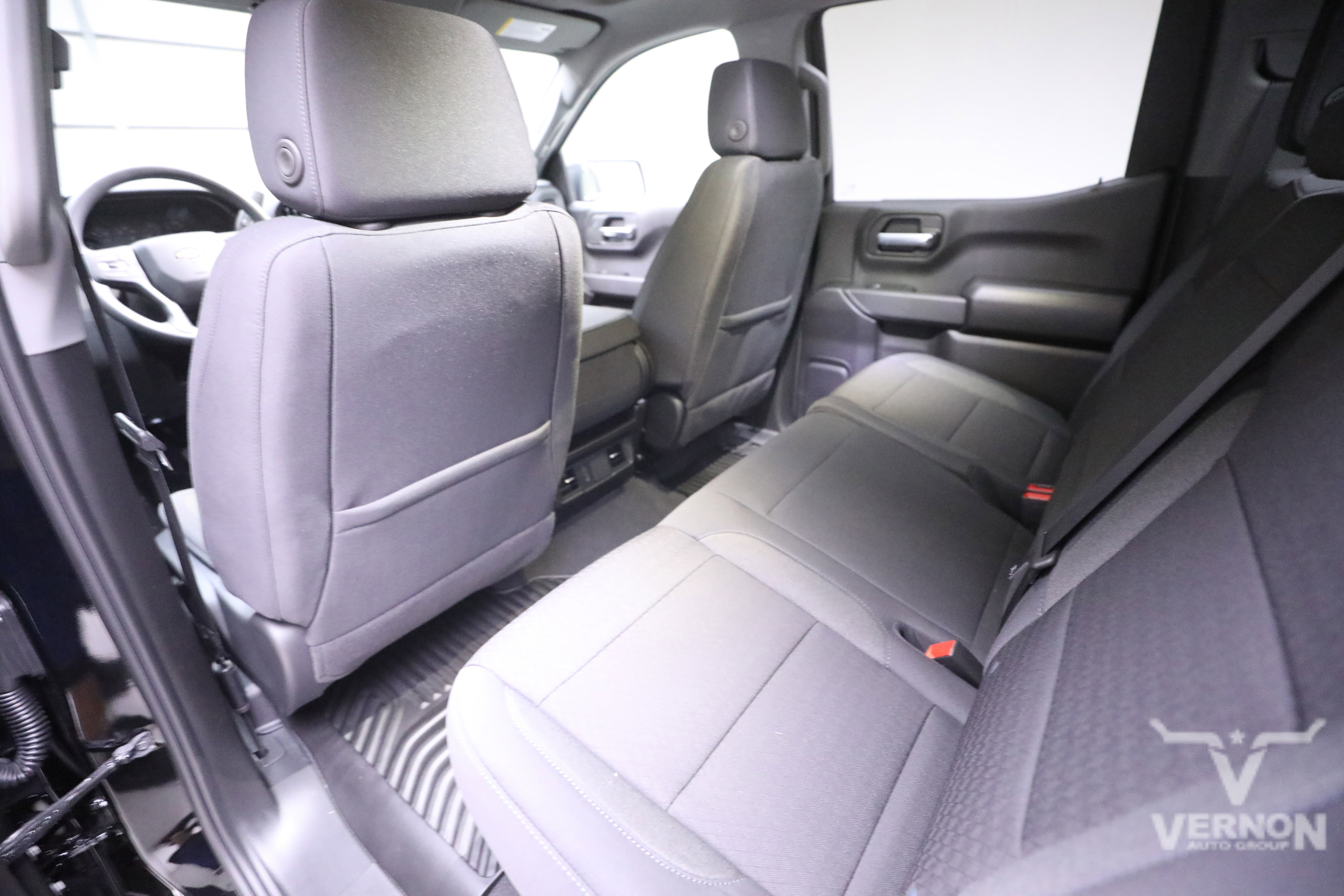 New 2026 Chevrolet Silverado 1500 Custom image 9