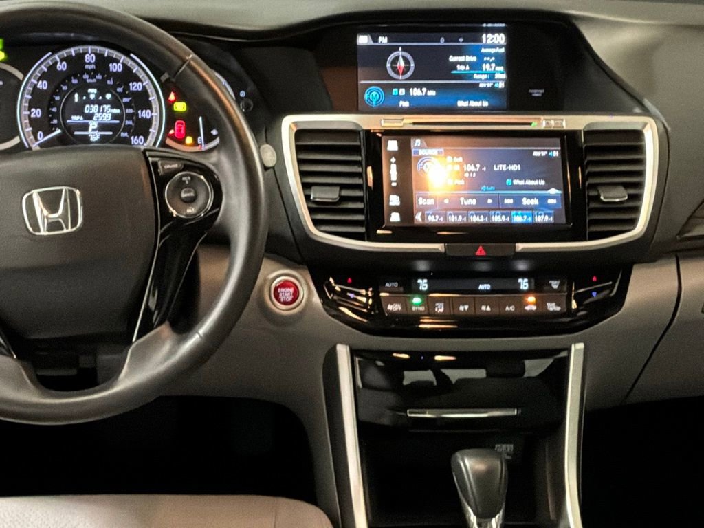 Used 2017 Honda Accord EX-L image 20