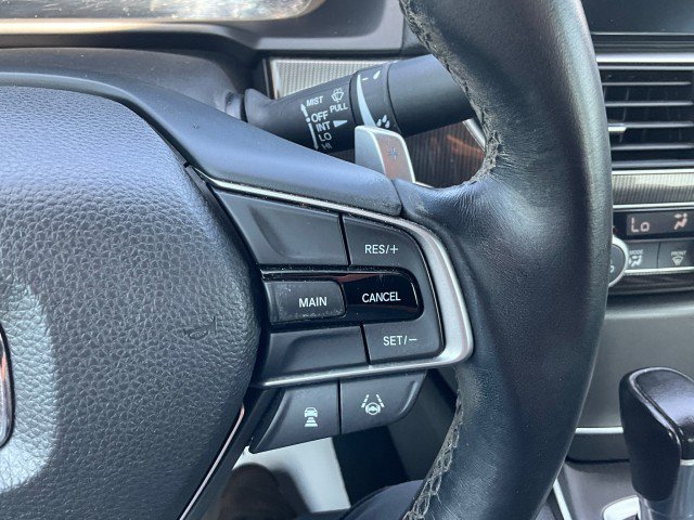 Used 2018 Honda Accord Sport image 14