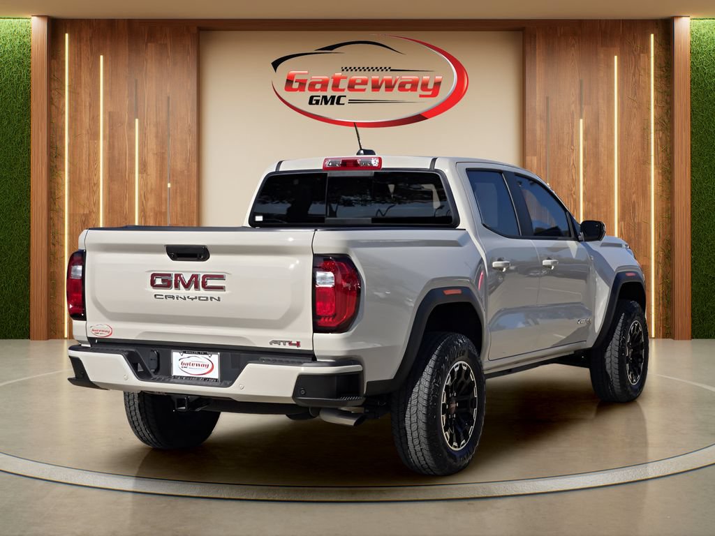 Used 2026 GMC Canyon AT4 w/ Technology Plus Package AWD/4WD image 5