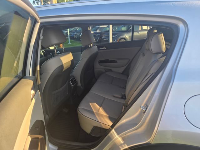 Used 2019 Kia Sportage EX FWD image 19