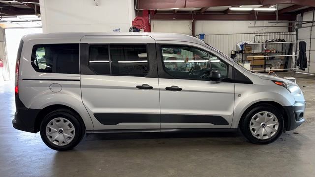 Used 2017 Ford Transit Connect XL FWD image 5