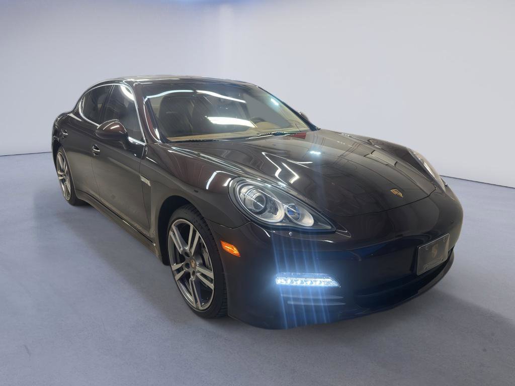 Used 2010 Porsche Panamera S RWD image 1