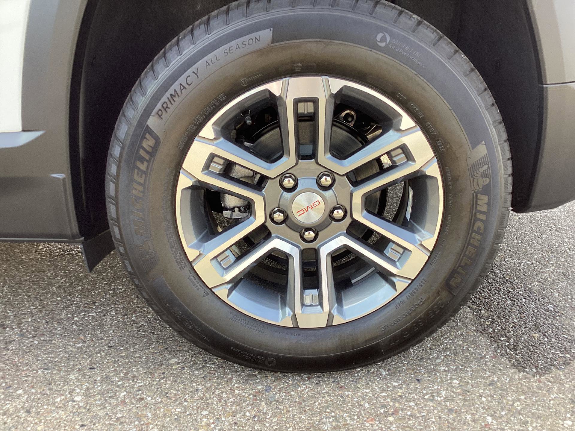 New 2026 GMC Terrain Elevation image 10