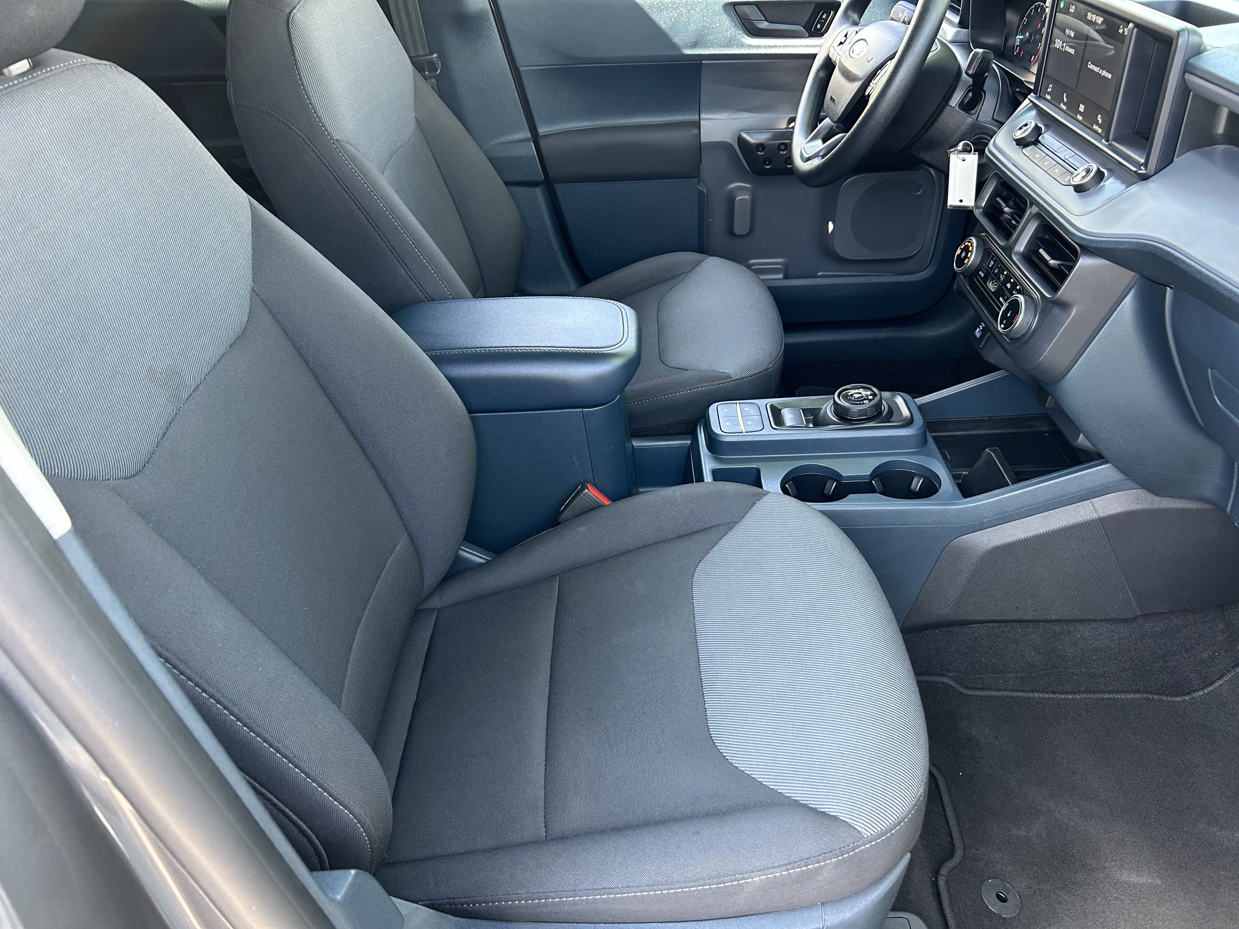 Used 2023 Ford Maverick XL FWD image 9