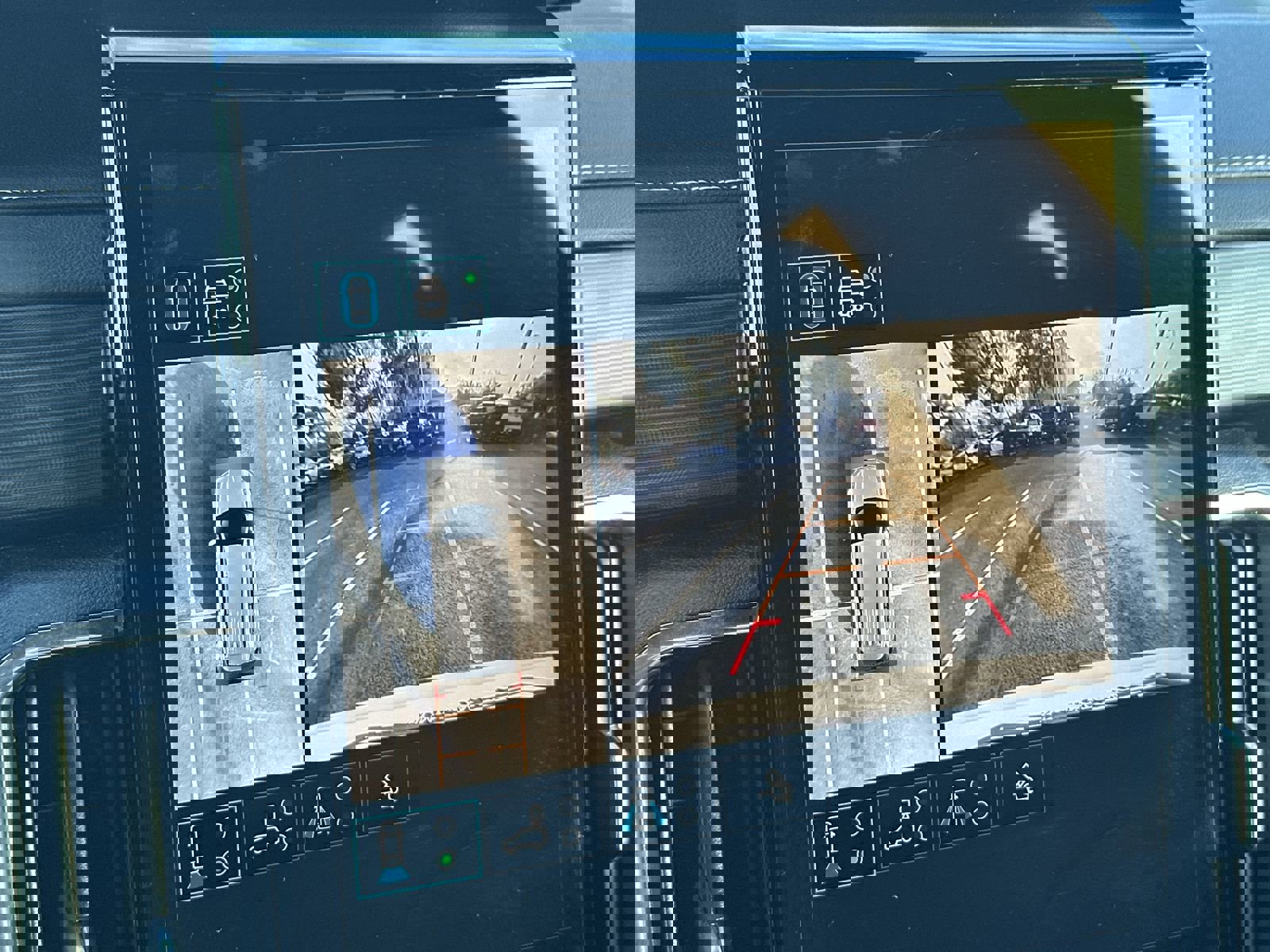 Certified 2025 GMC Acadia Elevation image 27