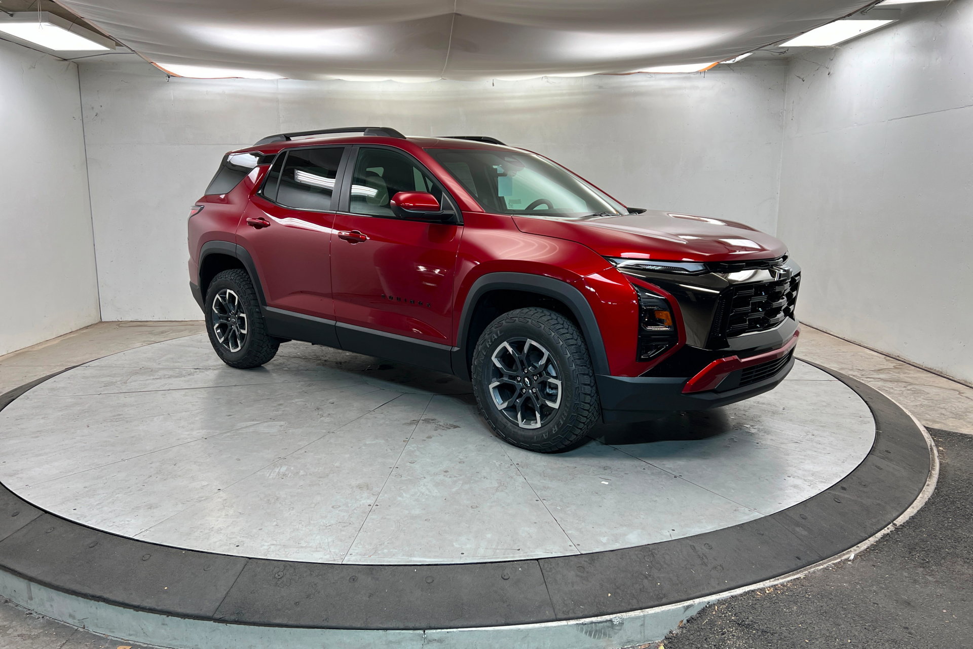 New 2026 Chevrolet Equinox ACTIV w/ Convenience Package III image 8