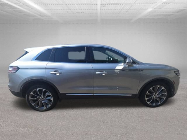 Certified 2023 Lincoln Nautilus Reserve AWD/4WD image 8