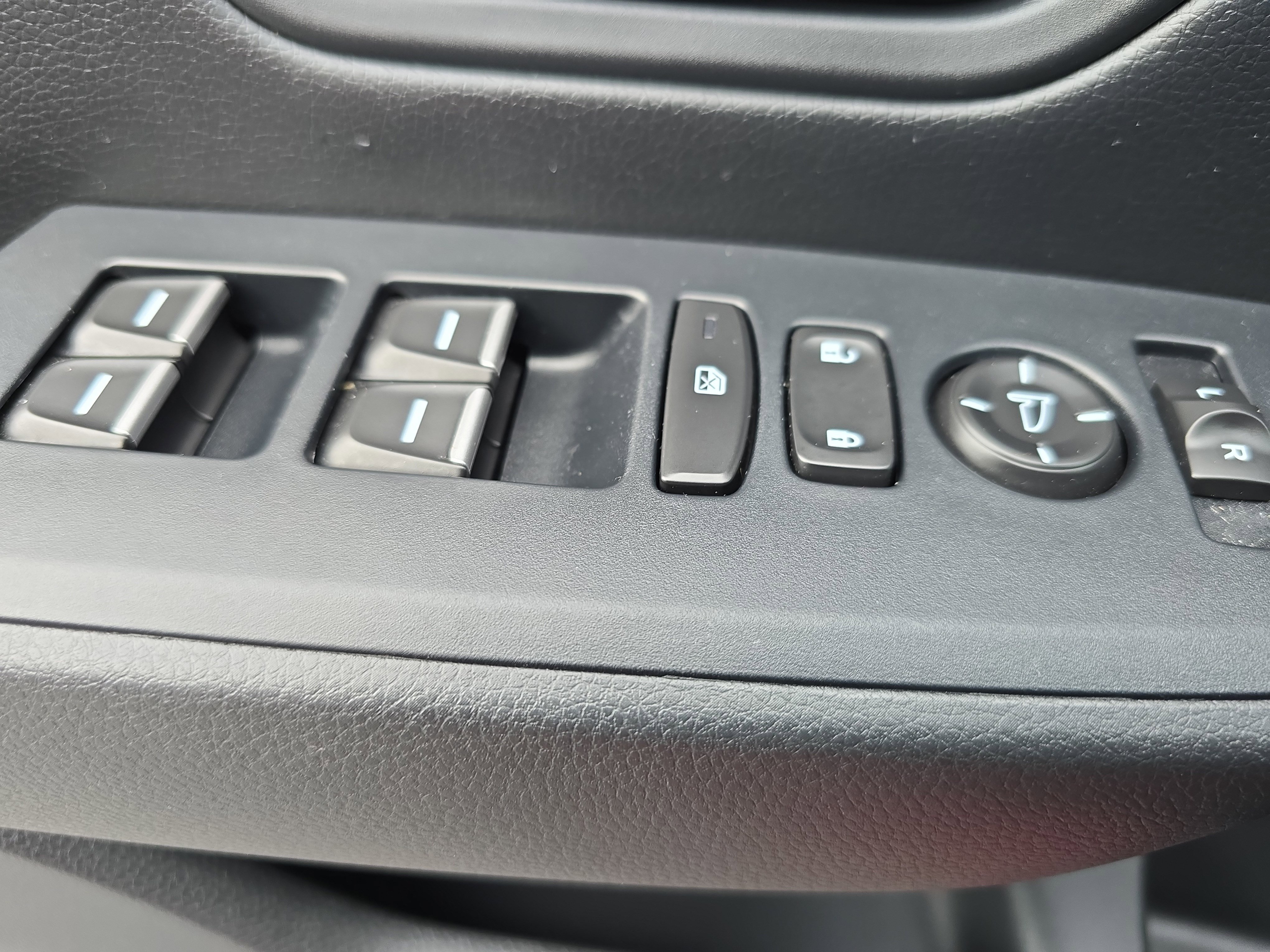 Used 2024 Honda Pilot EX-L image 29