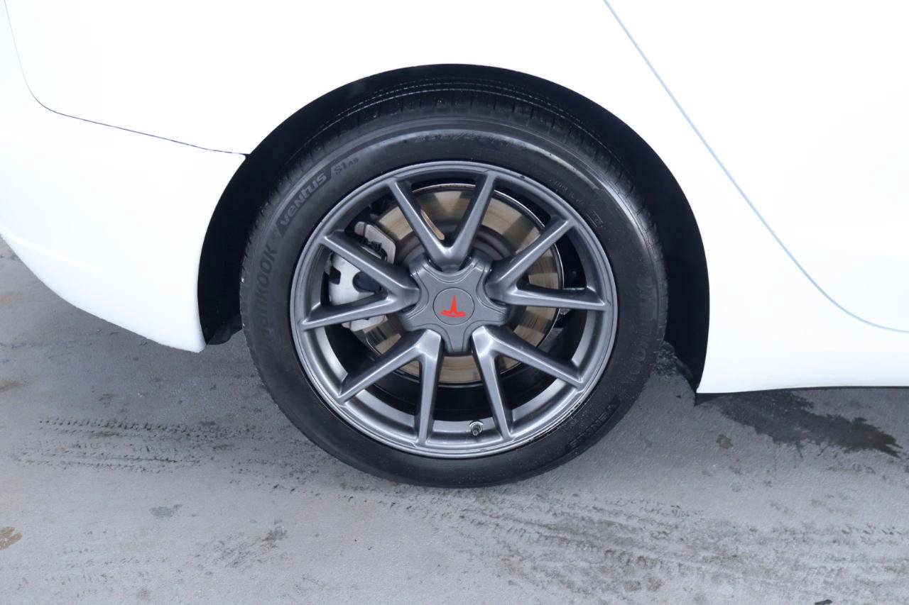 Used 2023 Tesla Model 3 Standard Range RWD image 5