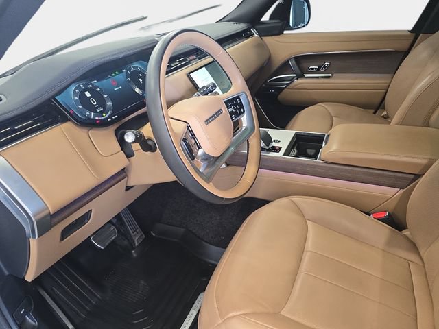 Certified 2025 Land Rover Range Rover SE AWD/4WD image 18
