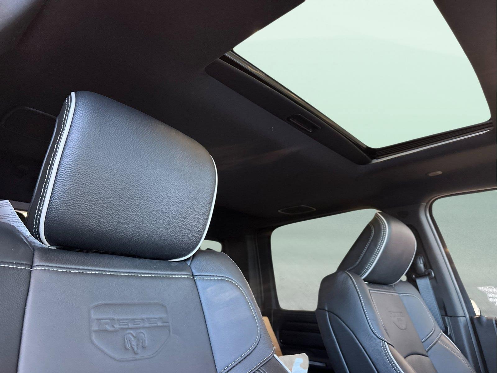 New 2025 RAM 2500 Rebel w/ Rebel Level 2 Equipment Group image 15