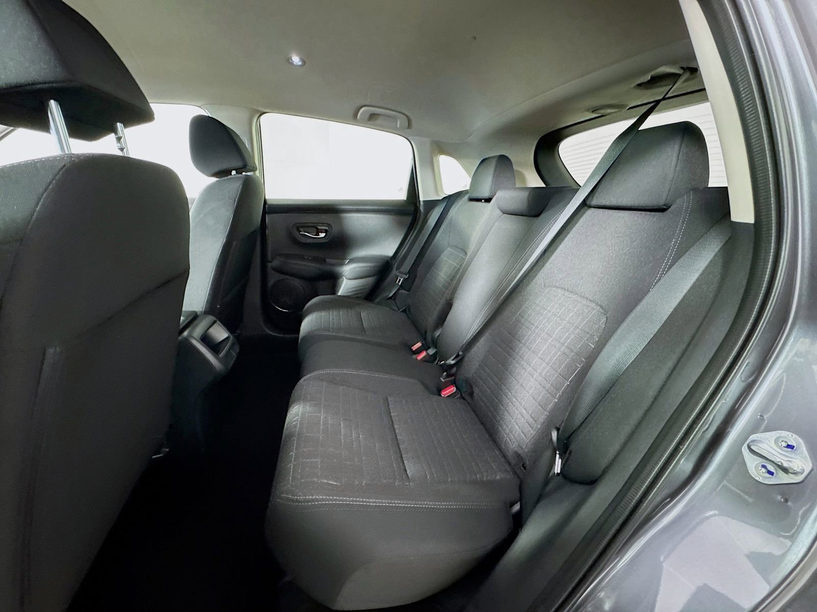 Used 2026 Honda HR-V LX image 11