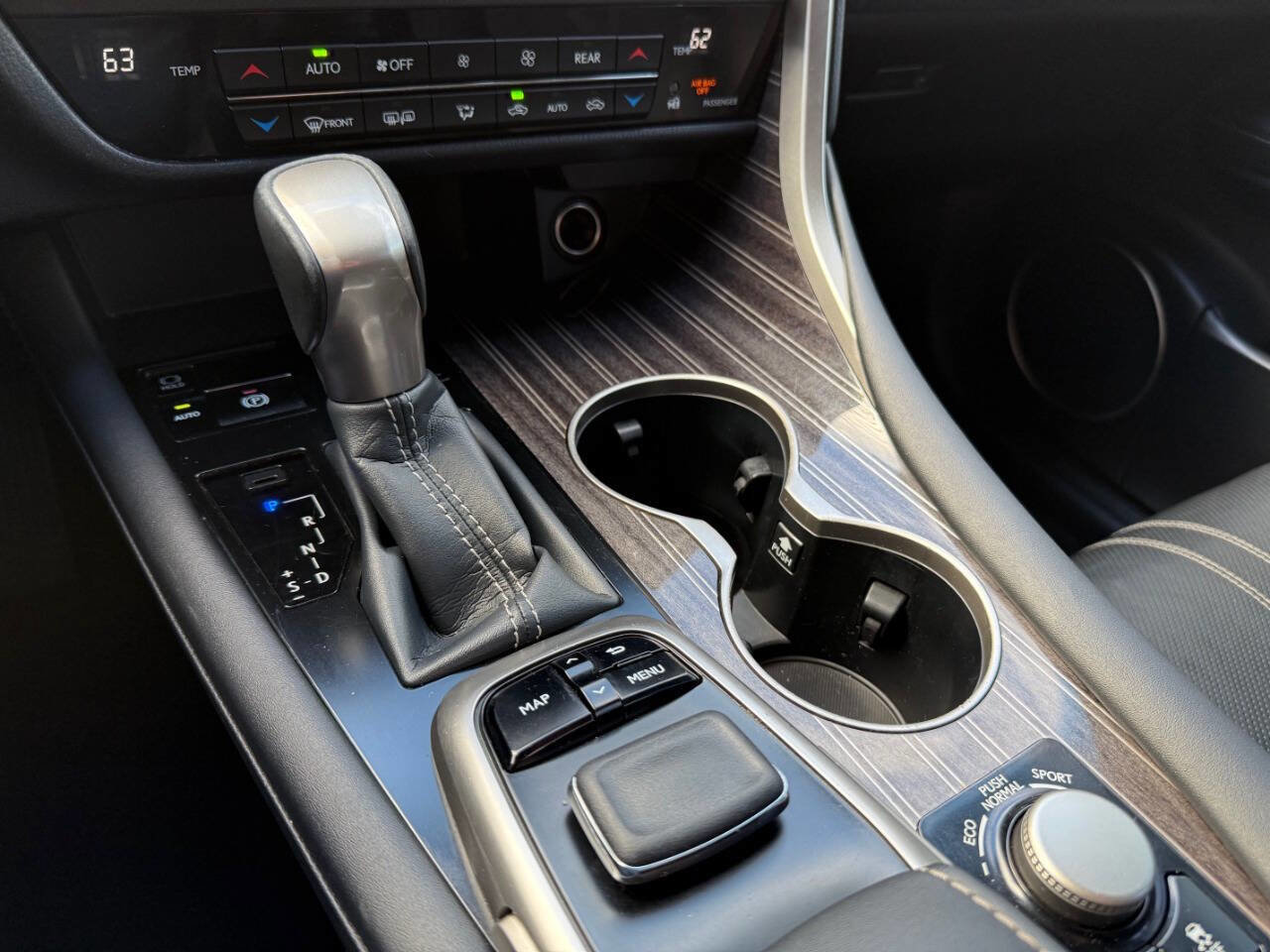 Used 2018 Lexus RX 350L Luxury w/ Accessory Package image 44