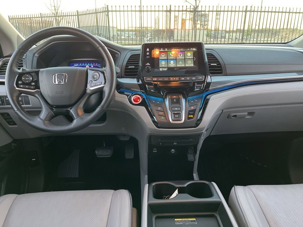 Certified 2024 Honda Odyssey Elite image 17