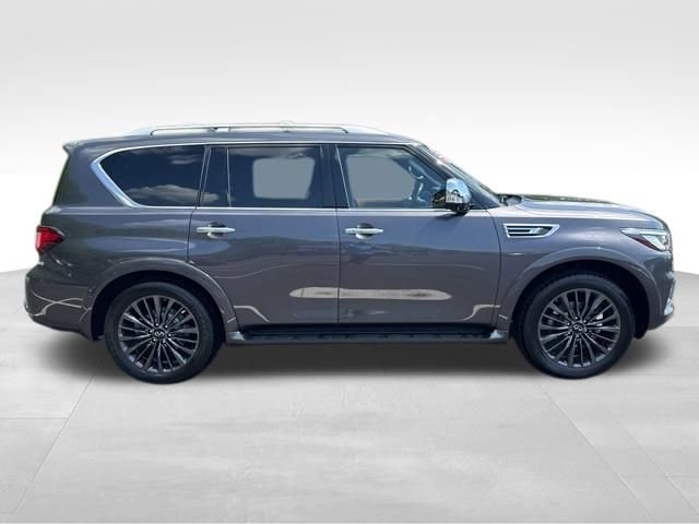 Used 2024 INFINITI QX80 Sensory w/ Cargo Package AWD/4WD image 6