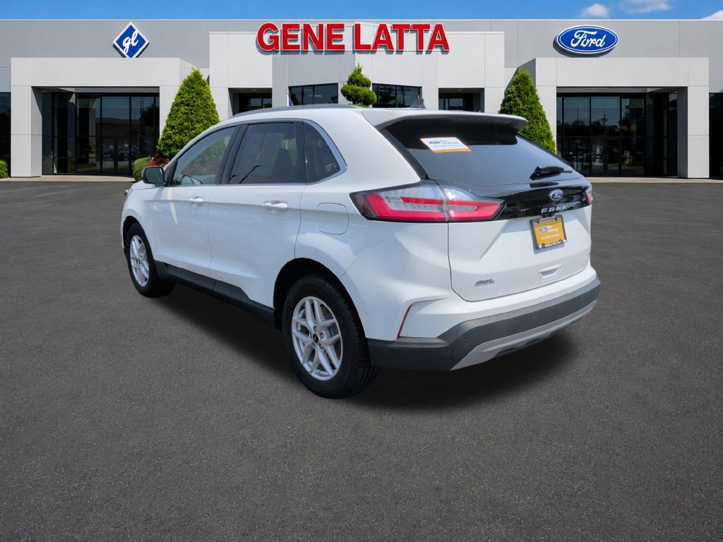 Certified 2023 Ford Edge SEL w/ Convenience Package AWD/4WD image 5