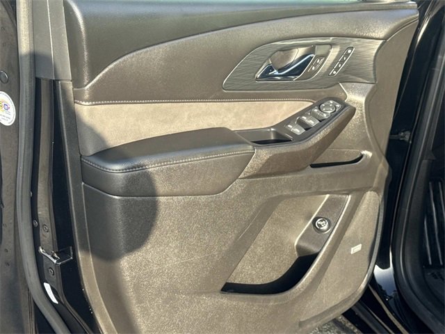 Used 2022 Chevrolet Traverse High Country image 19