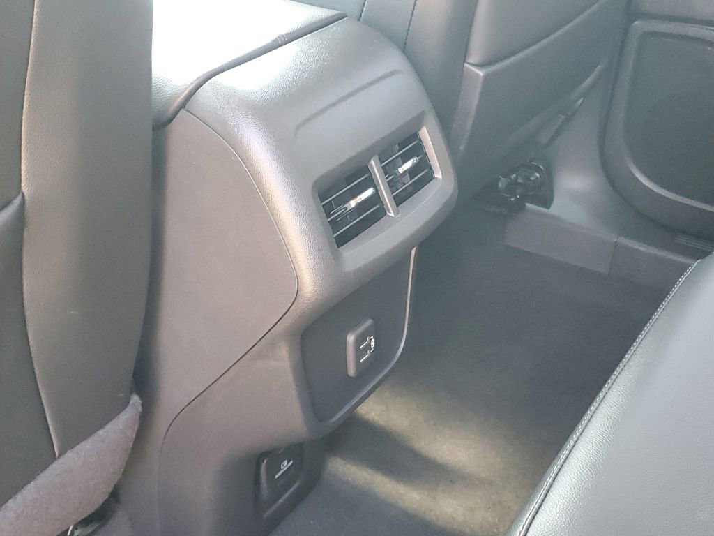 Used 2024 GMC Terrain SLT w/ LPO, Floor Liner Package image 29